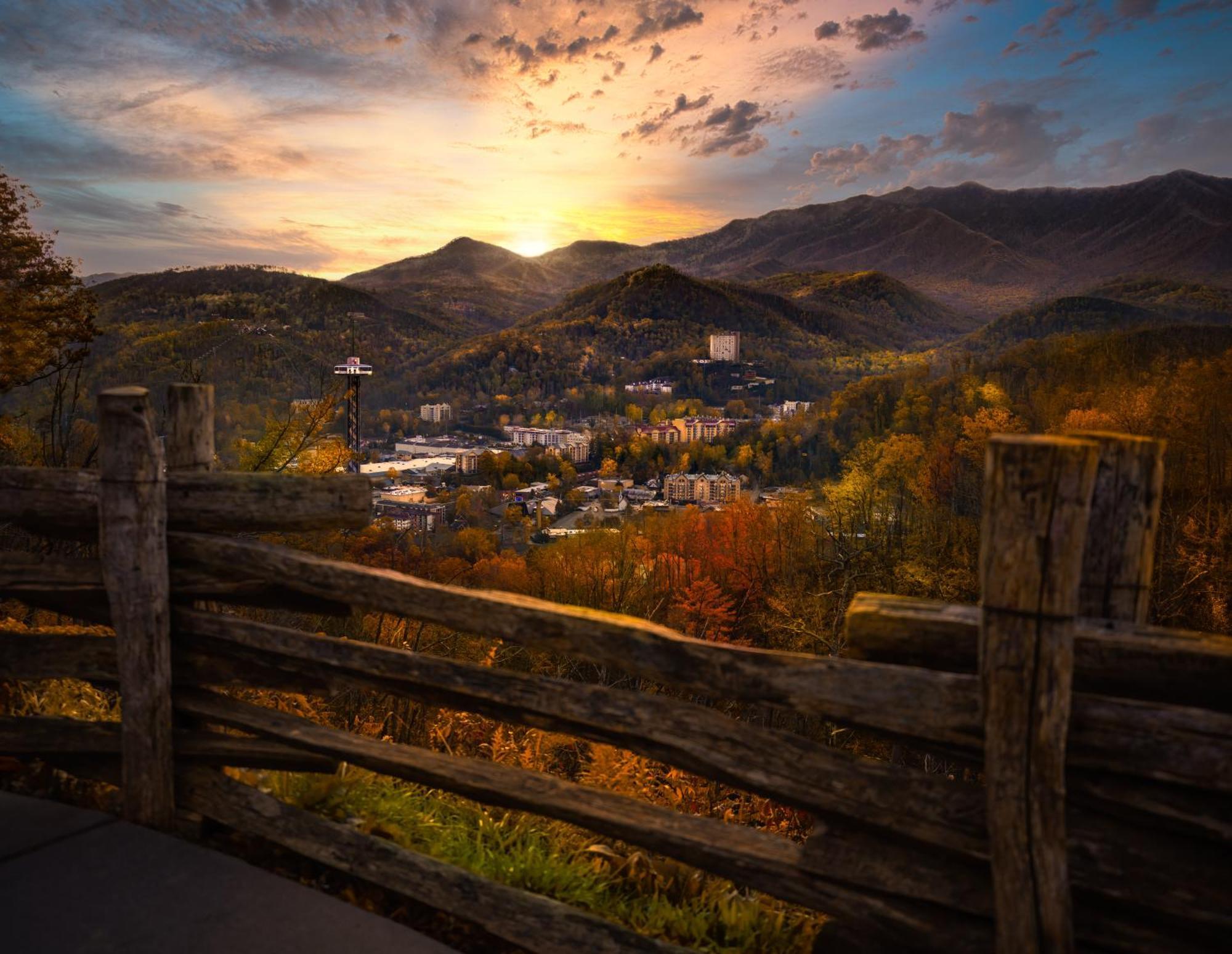 Rock Of Ages, Hot Tub, Game Room, Wifi, 1089 Free Tickets Each Paid Day, Dollywood And More Пиджен-Фордж Экстерьер фото